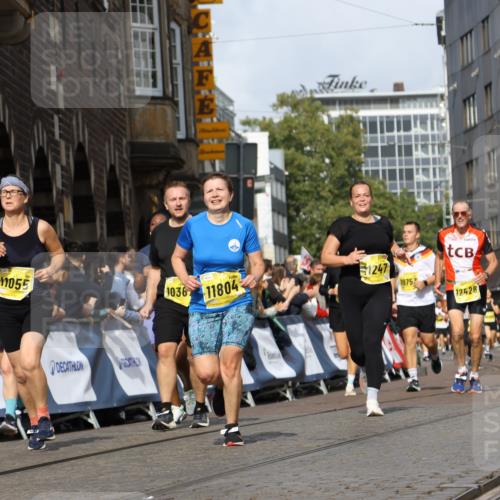 13.09.2026 - 21. swb-Marathon Bremen Strokosch-Dieckow http://msf.ph/oto/10369818 13.09.2026 11:00:59 Ziel 10263, 10272, 10275, 10306, 10369, 10857, 11162, 11180, 11343, 11475, 11556, 11687, 11708, 11769, 11797, 11819, 11838, 11959, 12018, 12397, 12430, 10428, 10639, 10892, 10964, 10965, 11049, 11116, 11260, 11428, 11681, 11682, 11751, 11816, 11850, 12085, 12241, 12245, 12283 meine-sportfotos.de