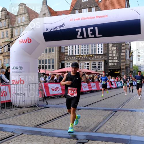13.09.2026 - 21. swb-Marathon Bremen Tim E. http://msf.ph/oto/10370344 13.09.2026 13:07:57 Ziel 819, 969, 2135, 4852, 4990, 5570, 5976, 7558, 7803, 8467, 8611, 8737, 9035, 9356 meine-sportfotos.de