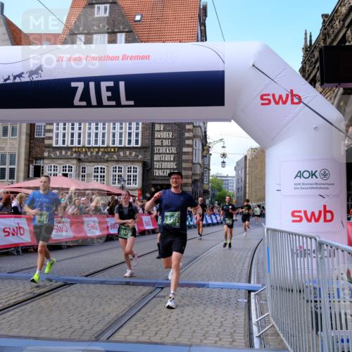 13.09.2026 - 21. swb-Marathon Bremen Tim E. http://msf.ph/oto/10370378 13.09.2026 13:07:59 Ziel 819, 969, 2135, 4732, 4852, 4990, 5570, 5976, 7558, 7803, 8611, 8737, 9035, 9356 meine-sportfotos.de
