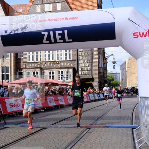 13.09.2026 - 21. swb-Marathon Bremen Tim E. http://msf.ph/oto/10371379 13.09.2026 13:08:49 Ziel 339, 678, 715, 1335, 1696, 3276, 4082, 4888, 5424, 6842, 7064, 7121, 8655, 9084, 9582 meine-sportfotos.de