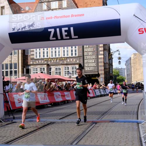 13.09.2026 - 21. swb-Marathon Bremen Tim E. http://msf.ph/oto/10371395 13.09.2026 13:08:50 Ziel 339, 678, 715, 1335, 1696, 3276, 4033, 4082, 4888, 5424, 6842, 7064, 7121, 8655, 9084 meine-sportfotos.de