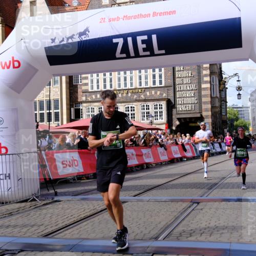 13.09.2026 - 21. swb-Marathon Bremen Tim E. http://msf.ph/oto/10371470 13.09.2026 13:08:51 Ziel 339, 715, 1335, 1696, 3276, 4033, 4082, 4888, 5377, 5424, 6842, 7064, 7121, 8655, 9084 meine-sportfotos.de