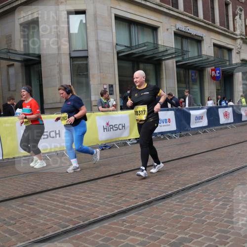 13.09.2026 - 21. swb-Marathon Bremen Strokosch-Dieckow http://msf.ph/oto/10371511 13.09.2026 11:31:41 Ziel 10317, 11341, 11807, 12163 meine-sportfotos.de