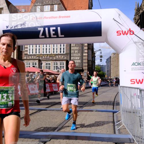 13.09.2026 - 21. swb-Marathon Bremen Tim E. http://msf.ph/oto/10371888 13.09.2026 13:09:07 Ziel 1925, 3110, 3276, 3330, 4033, 5377, 5517, 5636, 5696, 6842, 6906, 7064, 7121, 8555, 9240, 9411, 9702, 9867, 9906, 9911 meine-sportfotos.de