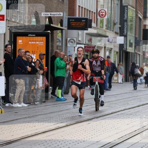13.09.2026 - 21. swb-Marathon Bremen Strokosch-Dieckow http://msf.ph/oto/10371941 13.09.2026 12:09:28 Ziel 133 meine-sportfotos.de