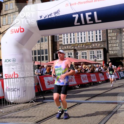 13.09.2026 - 21. swb-Marathon Bremen Tim E. http://msf.ph/oto/10372308 13.09.2026 13:09:20 Ziel 1925, 2287, 2291, 2909, 3330, 4384, 4898, 5383, 5517, 5636, 5696, 6906, 7262, 8120, 8830, 9906, 9911, 10044 meine-sportfotos.de