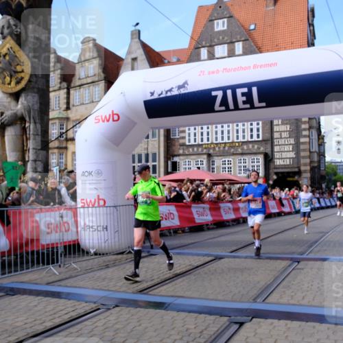 13.09.2026 - 21. swb-Marathon Bremen Tim E. http://msf.ph/oto/10372625 13.09.2026 13:09:46 Ziel 1034, 3197, 4473, 4895, 5111, 6652, 8759, 9789, 9866 meine-sportfotos.de