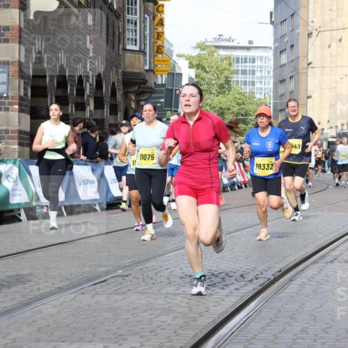 13.09.2026 - 21. swb-Marathon Bremen Strokosch-Dieckow http://msf.ph/oto/10372736 13.09.2026 11:01:49 Ziel 10181, 10251, 10497, 10560, 10647, 10648, 10678, 11324, 11459, 11467, 11550, 11551, 11666, 11788, 11796, 11798, 11969, 11970, 12047, 12062, 10257, 10409, 10444, 10500, 10617, 10803, 10817, 10924, 11115, 11268, 11369, 11436, 11859, 12016, 12095, 12145, 12360, 12412, 12466, 12506 meine-sportfotos.de