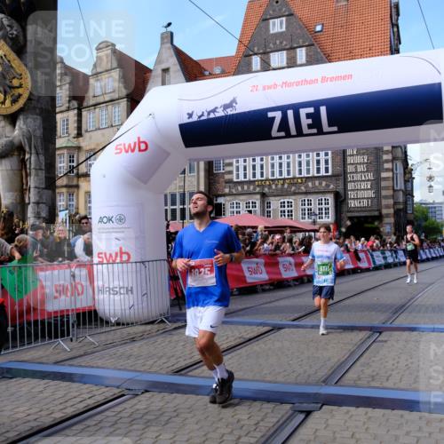 13.09.2026 - 21. swb-Marathon Bremen Tim E. http://msf.ph/oto/10372738 13.09.2026 13:09:47 Ziel 1034, 3197, 4473, 4895, 5111, 6652, 8759, 9789, 9866 meine-sportfotos.de
