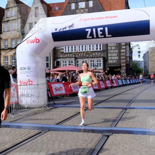 13.09.2026 - 21. swb-Marathon Bremen Tim E. http://msf.ph/oto/10373166 13.09.2026 13:10:15 Ziel 538, 567, 623, 1723, 1975, 2020, 2750, 4781, 5627, 8835, 9277, 9804, 9817 meine-sportfotos.de