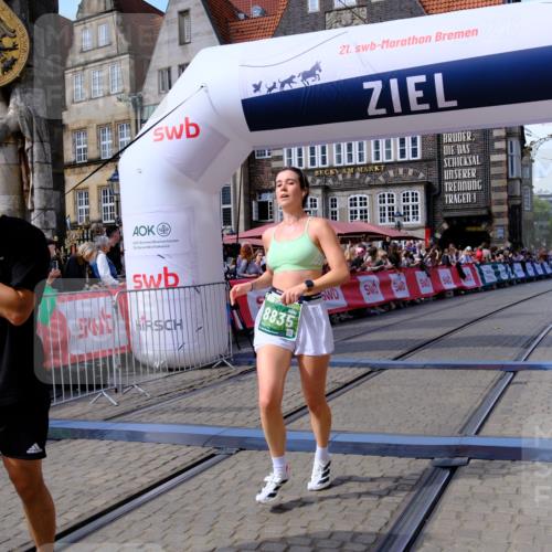 13.09.2026 - 21. swb-Marathon Bremen Tim E. http://msf.ph/oto/10373225 13.09.2026 13:10:15 Ziel 538, 567, 623, 1723, 1975, 2020, 2750, 4781, 5627, 8835, 9277, 9804, 9817 meine-sportfotos.de