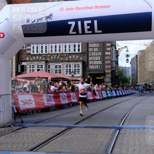 13.09.2026 - 21. swb-Marathon Bremen Tim E. http://msf.ph/oto/10373242 13.09.2026 13:10:28 Ziel 538, 623, 957, 2020, 4781, 5627, 8064, 9817 meine-sportfotos.de