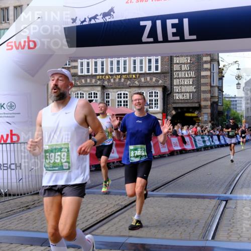13.09.2026 - 21. swb-Marathon Bremen Tim E. http://msf.ph/oto/10373377 13.09.2026 13:10:43 Ziel 604, 640, 1277, 2605, 3959, 5532, 5620, 6267, 7881, 8033, 8064, 8709 meine-sportfotos.de