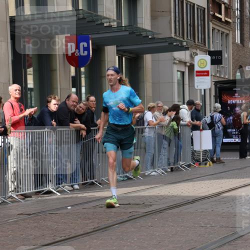 13.09.2026 - 21. swb-Marathon Bremen Strokosch-Dieckow http://msf.ph/oto/10373478 13.09.2026 12:20:56 Ziel 626, 1231 meine-sportfotos.de