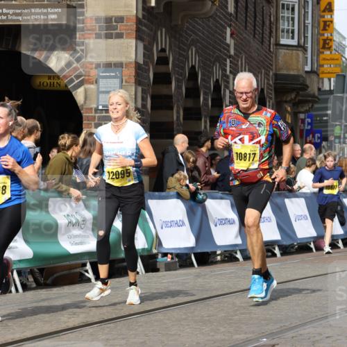 13.09.2026 - 21. swb-Marathon Bremen Strokosch-Dieckow http://msf.ph/oto/10373823 13.09.2026 11:02:05 Ziel 10251, 10332, 10409, 10444, 10497, 11075, 11115, 11150, 11305, 11369, 11412, 11413, 11479, 11486, 11668, 11747, 11859, 11985, 11986, 12379, 12412, 12466, 10153, 10173, 10331, 10439, 10473, 10636, 10915, 10943, 11249, 11576, 11811, 11853, 11886, 12042, 12094, 12134, 12135, 12437 meine-sportfotos.de