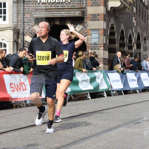13.09.2026 - 21. swb-Marathon Bremen Strokosch-Dieckow http://msf.ph/oto/10374249 13.09.2026 11:02:14 Ziel 10257, 10409, 10444, 10500, 10617, 10803, 10817, 10924, 11115, 11268, 11369, 11412, 11413, 11436, 11479, 11486, 11859, 12016, 12095, 12145, 12360, 12379, 12412, 12466, 12506, 10153, 10154, 10273, 10274, 10278, 10331, 10338, 10738, 10885, 10915, 10943, 11137, 11505, 11853, 11886, 11890, 12169 meine-sportfotos.de