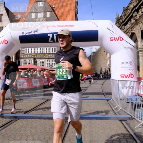 13.09.2026 - 21. swb-Marathon Bremen Tim E. http://msf.ph/oto/10374651 13.09.2026 13:11:22 Ziel 335, 697, 2021, 2759, 3440, 3448, 3484, 3647, 4429, 4475, 4571, 5079, 6471, 6657, 8183, 8474, 9410, 9622, 9762 meine-sportfotos.de
