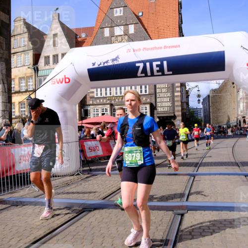 13.09.2026 - 21. swb-Marathon Bremen Tim E. http://msf.ph/oto/10374665 13.09.2026 13:11:23 Ziel 335, 697, 1349, 2021, 2087, 2759, 3440, 3448, 3484, 3647, 4429, 4475, 4571, 5079, 6471, 6657, 8183, 8474, 9410, 9618, 9622, 9762 meine-sportfotos.de