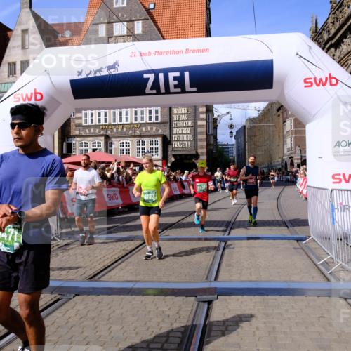 13.09.2026 - 21. swb-Marathon Bremen Tim E. http://msf.ph/oto/10374775 13.09.2026 13:11:26 Ziel 335, 697, 1349, 2021, 2087, 3440, 3448, 3484, 3647, 4429, 5079, 6471, 6657, 8183, 8474, 9410, 9618, 9622, 9762 meine-sportfotos.de