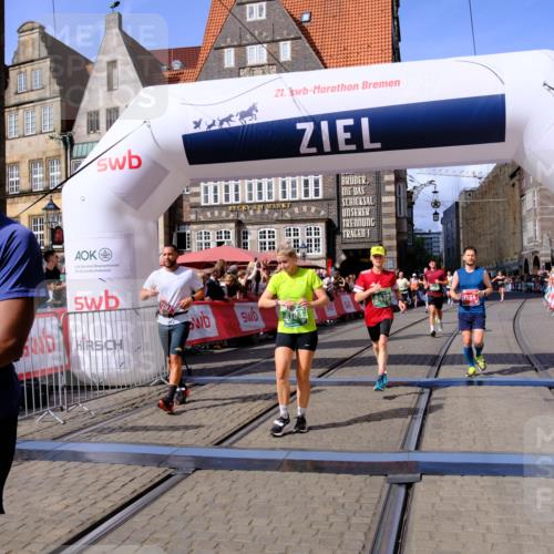 13.09.2026 - 21. swb-Marathon Bremen Tim E. http://msf.ph/oto/10374829 13.09.2026 13:11:26 Ziel 335, 697, 1349, 2021, 2087, 3440, 3448, 3484, 3647, 4429, 5079, 6471, 6657, 8183, 8474, 9410, 9618, 9622, 9762 meine-sportfotos.de