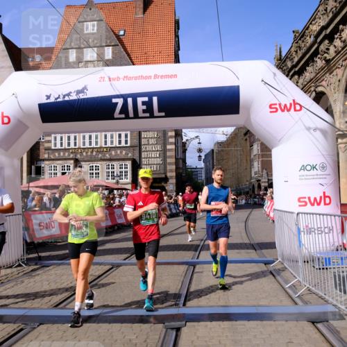 13.09.2026 - 21. swb-Marathon Bremen Tim E. http://msf.ph/oto/10374842 13.09.2026 13:11:27 Ziel 335, 697, 1349, 2021, 2087, 3440, 3448, 3484, 3647, 4429, 5079, 6471, 6657, 8183, 8474, 9410, 9618, 9622, 9762 meine-sportfotos.de
