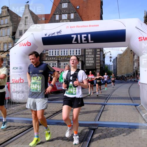13.09.2026 - 21. swb-Marathon Bremen Tim E. http://msf.ph/oto/10375094 13.09.2026 13:11:33 Ziel 1349, 2087, 3440, 3448, 3484, 3647, 3899, 4429, 6274, 8474, 9291, 9410, 9618, 9762 meine-sportfotos.de