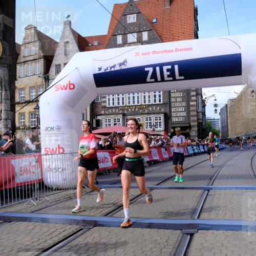 13.09.2026 - 21. swb-Marathon Bremen Tim E. http://msf.ph/oto/10375182 13.09.2026 13:11:36 Ziel 1349, 2087, 3440, 3448, 3484, 3899, 4429, 6274, 8474, 9291, 9618, 9762 meine-sportfotos.de
