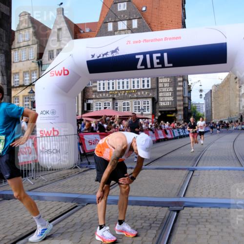 13.09.2026 - 21. swb-Marathon Bremen Tim E. http://msf.ph/oto/10375439 13.09.2026 13:11:43 Ziel 382, 1349, 2087, 3899, 6274, 7109, 8982, 9291, 9618 meine-sportfotos.de