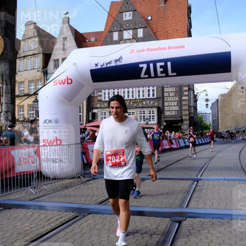 13.09.2026 - 21. swb-Marathon Bremen Tim E. http://msf.ph/oto/10375482 13.09.2026 13:11:50 Ziel 382, 3899, 6059, 7109, 8982, 9291 meine-sportfotos.de