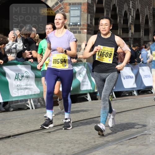 13.09.2026 - 21. swb-Marathon Bremen Strokosch-Dieckow http://msf.ph/oto/10375589 13.09.2026 11:02:42 Ziel 10153, 10154, 10173, 10273, 10274, 10278, 10331, 10338, 10439, 10738, 10885, 10915, 10943, 11137, 11249, 11505, 11508, 11526, 11576, 11853, 11886, 11890, 12042, 12094, 12134, 12135, 12169, 10190, 10296, 10633, 10783, 10945, 10954, 10955, 10985, 11096, 11107, 11313, 11564, 11697, 11701, 11719, 11730, 11776, 11785, 12071, 12247, 12448, 12465 meine-sportfotos.de