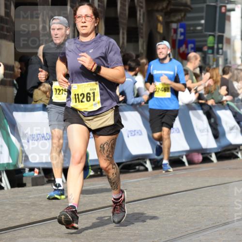 13.09.2026 - 21. swb-Marathon Bremen Strokosch-Dieckow http://msf.ph/oto/10375774 13.09.2026 11:02:46 Ziel 10153, 10154, 10273, 10274, 10278, 10331, 10338, 10738, 10885, 10915, 10943, 11137, 11505, 11508, 11526, 11554, 11853, 11886, 11890, 11945, 12169, 12252, 12489, 10185, 10296, 10633, 10731, 10954, 10955, 11107, 11313, 11564, 11697, 11719, 11730, 11785, 12071, 12247, 12448, 12465 meine-sportfotos.de