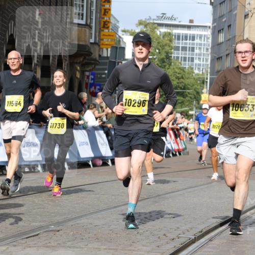 13.09.2026 - 21. swb-Marathon Bremen Strokosch-Dieckow http://msf.ph/oto/10376254 13.09.2026 11:02:58 Ziel 10190, 10296, 10633, 10783, 10945, 10985, 11096, 11137, 11261, 11508, 11526, 11554, 11662, 11701, 11719, 11776, 11890, 11945, 12154, 12169, 12252, 12429, 12451, 12489, 10185, 10195, 10528, 10531, 10598, 10715, 10727, 10959, 11070, 11095, 11493, 11676, 11836, 12214, 12421, 12432, 12483 meine-sportfotos.de