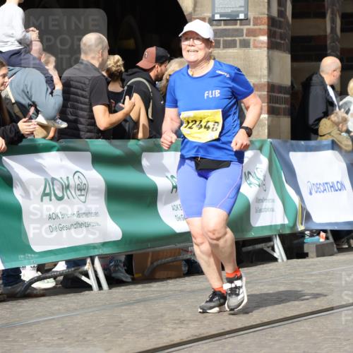 13.09.2026 - 21. swb-Marathon Bremen Strokosch-Dieckow http://msf.ph/oto/10376533 13.09.2026 11:03:05 Ziel 10190, 10296, 10633, 10783, 10945, 10954, 10955, 10985, 11096, 11107, 11261, 11564, 11662, 11701, 11719, 11730, 11776, 11785, 12071, 12154, 12247, 12429, 12451, 12465, 10092, 10150, 10195, 10237, 10528, 10531, 10598, 10724, 10727, 10959, 11070, 11493, 11676, 11830, 11836, 12068, 12184, 12185, 12214 meine-sportfotos.de