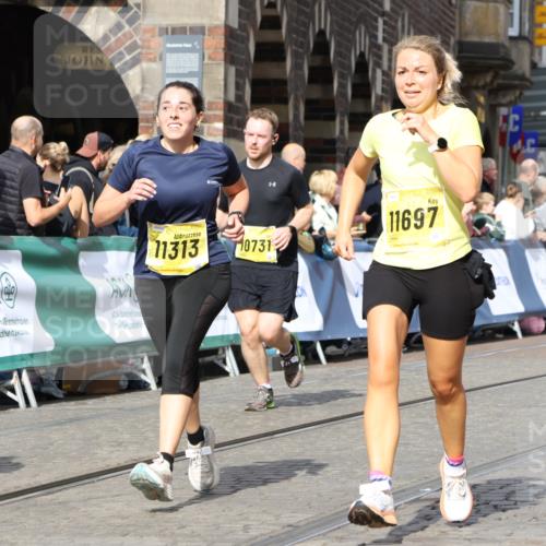 13.09.2026 - 21. swb-Marathon Bremen Strokosch-Dieckow http://msf.ph/oto/10376622 13.09.2026 11:03:07 Ziel 10190, 10296, 10633, 10783, 10945, 10954, 10955, 10985, 11096, 11107, 11261, 11564, 11662, 11697, 11701, 11719, 11730, 11776, 11785, 12071, 12154, 12247, 12429, 12451, 12465, 10092, 10150, 10195, 10237, 10531, 10724, 10727, 10959, 11070, 11493, 11676, 11830, 12068, 12184, 12185 meine-sportfotos.de