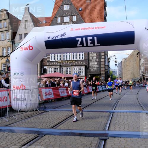 13.09.2026 - 21. swb-Marathon Bremen Tim E. http://msf.ph/oto/10377215 13.09.2026 13:13:14 Ziel 313, 868, 1513, 2350, 2442, 2559, 2801, 2858, 4605, 5379, 5965, 6349, 8029, 8291, 8419, 8798, 9217, 13140 meine-sportfotos.de