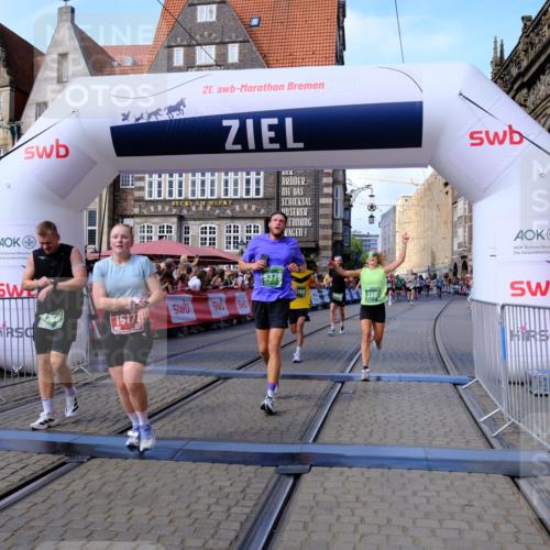 13.09.2026 - 21. swb-Marathon Bremen Tim E. http://msf.ph/oto/10377303 13.09.2026 13:13:18 Ziel 313, 868, 1207, 1513, 2350, 2442, 2498, 2559, 2801, 2858, 3625, 5379, 5965, 6349, 7874, 8291, 8419, 8798, 9092, 9217, 13140 meine-sportfotos.de