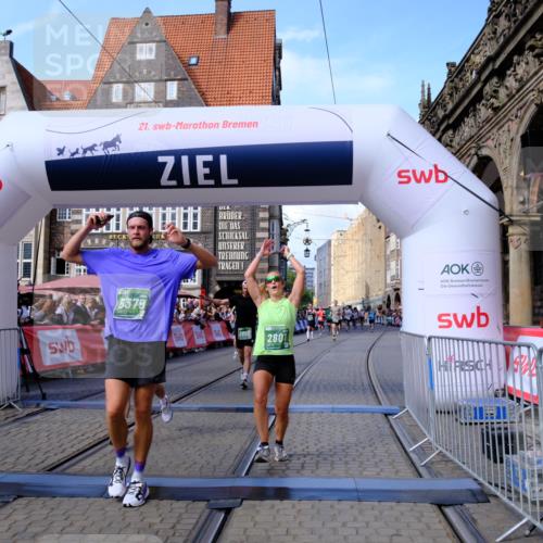 13.09.2026 - 21. swb-Marathon Bremen Tim E. http://msf.ph/oto/10377362 13.09.2026 13:13:19 Ziel 313, 868, 987, 1207, 1513, 2442, 2498, 2559, 2801, 2858, 3625, 5379, 5965, 6349, 7874, 8291, 8419, 8798, 9092, 9217, 13140 meine-sportfotos.de