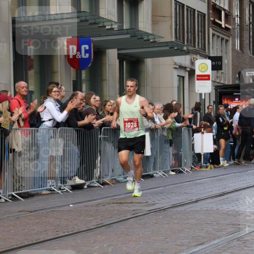 13.09.2026 - 21. swb-Marathon Bremen Strokosch-Dieckow http://msf.ph/oto/10377629 13.09.2026 12:35:15 Ziel 1028 meine-sportfotos.de