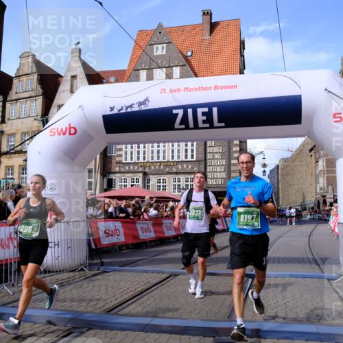 13.09.2026 - 21. swb-Marathon Bremen Tim E. http://msf.ph/oto/10378216 13.09.2026 13:13:40 Ziel 280, 621, 779, 2130, 2360, 2882, 2962, 3566, 4582, 5345, 5769, 6038, 6394, 6407, 8197, 8464, 8477, 8568, 8963 meine-sportfotos.de