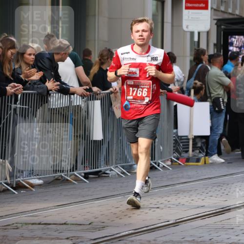 13.09.2026 - 21. swb-Marathon Bremen Strokosch-Dieckow http://msf.ph/oto/10378756 13.09.2026 12:37:46 Ziel 1766 meine-sportfotos.de
