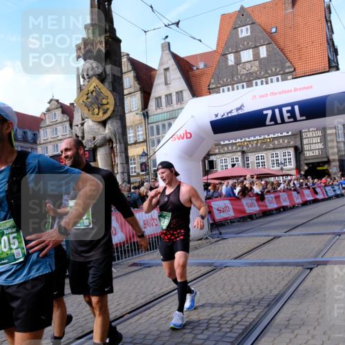 13.09.2026 - 21. swb-Marathon Bremen Tim E. http://msf.ph/oto/10379204 13.09.2026 13:14:31 Ziel 107, 235, 469, 1433, 1542, 1613, 1998, 2043, 2084, 2203, 2701, 2913, 2922, 3545, 4452, 4728, 5593, 5986, 6145, 7029, 7435, 7591, 7659, 7963, 8118, 8886, 8919, 9783, 10105 meine-sportfotos.de