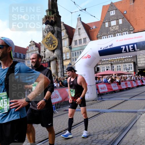 13.09.2026 - 21. swb-Marathon Bremen Tim E. http://msf.ph/oto/10379225 13.09.2026 13:14:32 Ziel 107, 235, 469, 1433, 1542, 1613, 1998, 2043, 2084, 2203, 2913, 2922, 3545, 4452, 4728, 5986, 6145, 7029, 7435, 7591, 7659, 7963, 8118, 8886, 8919, 9783 meine-sportfotos.de