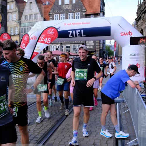 13.09.2026 - 21. swb-Marathon Bremen Tim E. http://msf.ph/oto/10379967 13.09.2026 13:15:35 Ziel 1664, 3357, 3743, 4111, 4382, 4646, 4992, 5003, 5149, 5385, 6011, 6526, 6773, 6902, 7346, 7432, 7497, 7515, 7717, 7730, 8086, 8254, 8255, 9253, 9338, 9483, 13137, 13139 meine-sportfotos.de