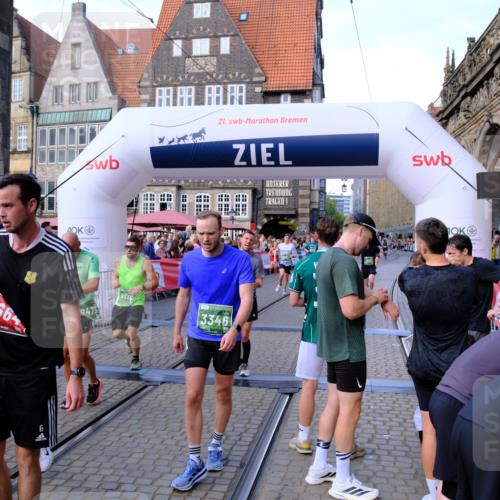 13.09.2026 - 21. swb-Marathon Bremen Tim E. http://msf.ph/oto/10380259 13.09.2026 13:16:05 Ziel 982, 1033, 2733, 3119, 3422, 3536, 3689, 3836, 3991, 4573, 5474, 5533, 5588, 5913, 6481, 6515, 9122, 9475, 13149, 13249 meine-sportfotos.de