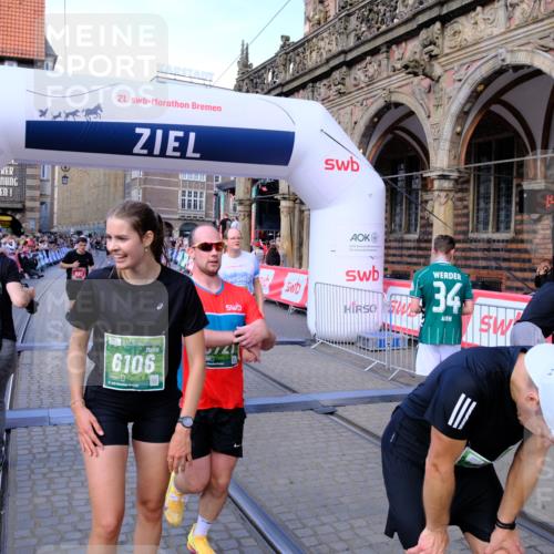 13.09.2026 - 21. swb-Marathon Bremen Tim E. http://msf.ph/oto/10380531 13.09.2026 13:16:38 Ziel 481, 663, 740, 755, 792, 1076, 1162, 1605, 2604, 5554, 5963, 6106, 6721, 6744, 7053, 7603, 7801, 8171, 8288, 8398, 9031, 9115, 13008 meine-sportfotos.de