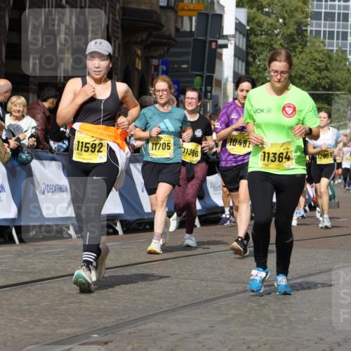 13.09.2026 - 21. swb-Marathon Bremen Strokosch-Dieckow http://msf.ph/oto/10380755 13.09.2026 11:04:48 Ziel 10160, 10245, 10526, 10613, 10711, 10755, 10877, 11114, 11214, 11215, 11248, 11410, 11720, 11740, 11761, 11991, 12009, 12929, 10315, 10465, 10729, 10741, 10850, 10855, 10856, 10975, 11133, 11272, 11395, 11518, 11757, 11939, 12002, 12064, 12235, 12420, 12522 meine-sportfotos.de