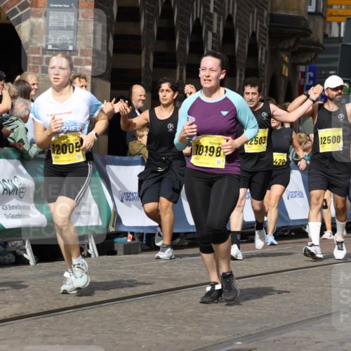 13.09.2026 - 21. swb-Marathon Bremen Strokosch-Dieckow http://msf.ph/oto/10381051 13.09.2026 11:04:54 Ziel 10160, 10245, 10481, 10711, 10755, 10877, 11114, 11248, 11364, 11366, 11410, 11592, 11705, 11761, 11991, 12009, 12929, 10370, 10465, 10718, 10741, 10800, 10850, 10975, 11105, 11281, 11584, 11722, 11900, 11939, 12002, 12064, 12099, 12235, 12335, 12522 meine-sportfotos.de
