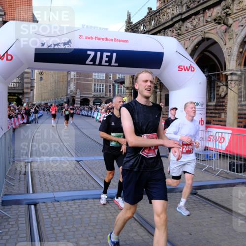 13.09.2026 - 21. swb-Marathon Bremen Tim E. http://msf.ph/oto/10381491 13.09.2026 13:17:37 Ziel 842, 2052, 3148, 4805, 6095, 6624, 6734, 6759, 6803, 8253, 8418, 8532, 8714 meine-sportfotos.de