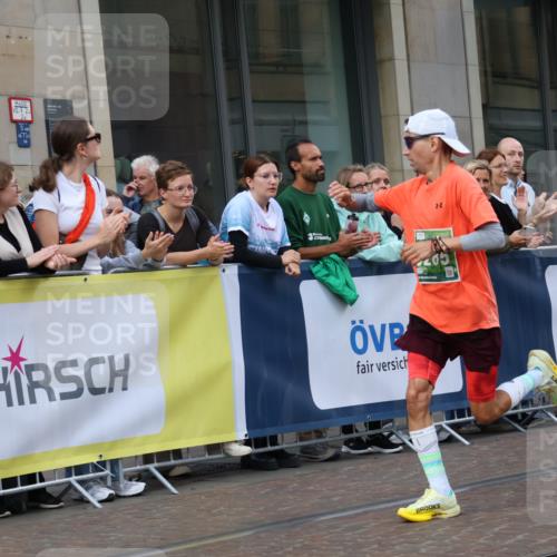 13.09.2026 - 21. swb-Marathon Bremen Strokosch-Dieckow http://msf.ph/oto/10381493 13.09.2026 12:44:49 Ziel 322, 814, 1187, 1544, 1840, 4474, 8285, 289, 6485 meine-sportfotos.de