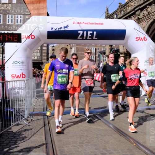 13.09.2026 - 21. swb-Marathon Bremen Tim E. http://msf.ph/oto/10382508 13.09.2026 13:18:31 Ziel 1146, 1419, 1872, 2260, 2671, 3241, 3458, 3514, 3634, 4131, 4733, 5292, 5460, 5695, 5948, 6152, 6448, 7491, 7954, 8094, 8943, 8944, 9134, 9609, 10065, 13150 meine-sportfotos.de